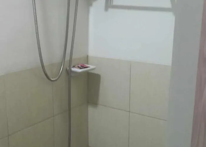 1 Bedroom With Free Wifi And Netflix In Trees Residences Manila