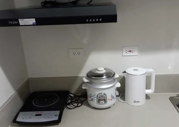 1 Bedroom With Free Wifi And Netflix In Trees Residences *