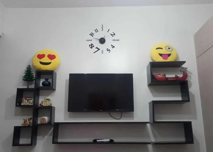 Apartment 1 Bedroom With Free Wifi And Netflix In Trees Residences Manila