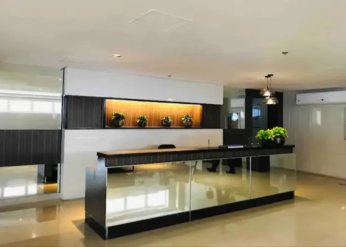 1 Bedroom With Free Wifi And Netflix In Trees Residences