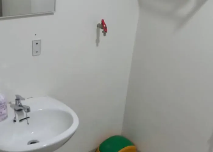 Apartment 1 Bedroom With Free Wifi And Netflix In Trees Residences Manila