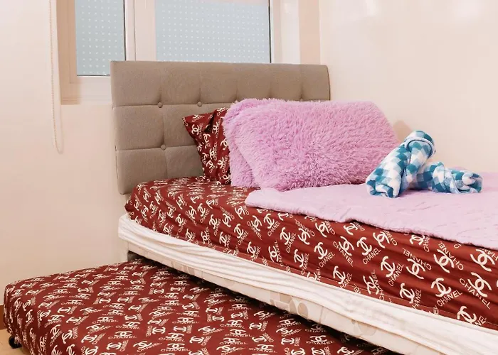 1 Bedroom With Free Wifi And Netflix In Trees Residences Manila